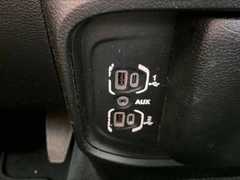 Used 2020 RAM 2500 Big Horn AWD/4WD image 17