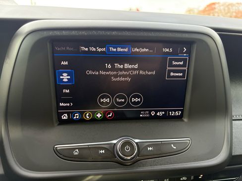 Used 2021 Chevrolet Camaro LT image 36