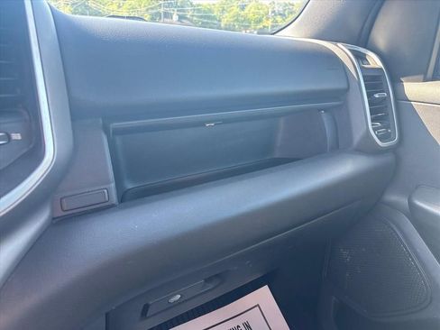 Used 2019 RAM 1500 Big Horn AWD/4WD image 35