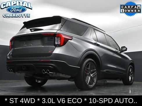 Used 2025 Ford Explorer ST AWD/4WD image 29