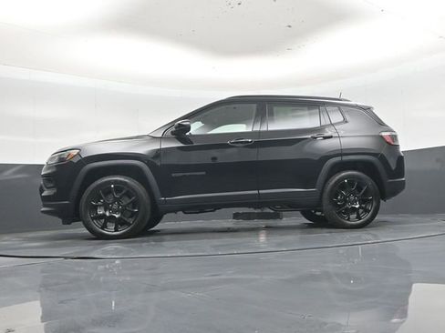 New 2026 Jeep Compass Latitude AWD/4WD image 43