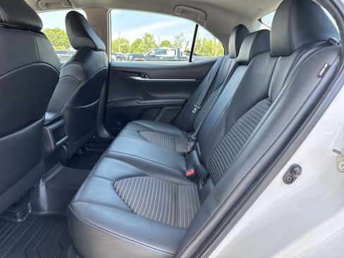Used 2021 Toyota Camry SE FWD image 26