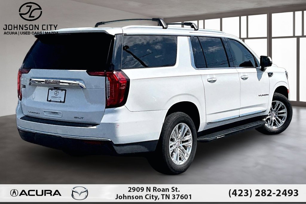 Used 2022 GMC Yukon XL SLT w/ SLT Premium Package AWD/4WD image 2