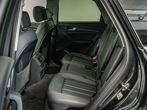 Used 2023 Audi Q5 2.0T Premium w/ Convenience Package image 35