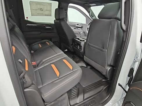 New 2026 GMC Sierra 1500 AT4 w/ AT4 Premium Package image 36