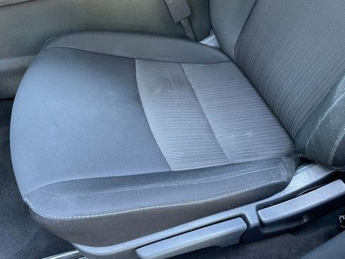 Used 2025 Nissan Sentra SV FWD image 24