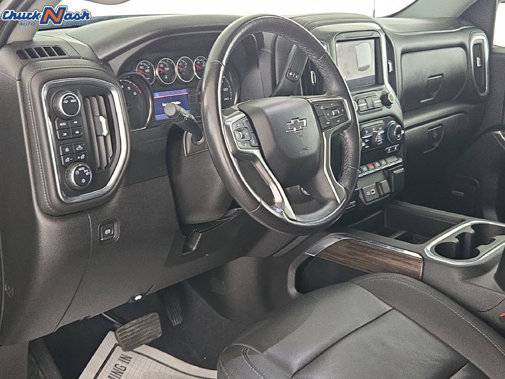 Used 2022 Chevrolet Silverado 1500 LT Trail Boss w/ Convenience Package II AWD/4WD image 16