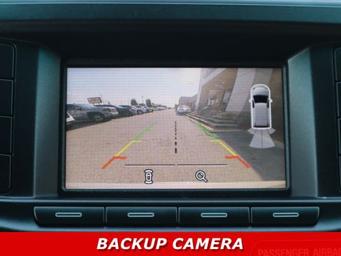 Used 2017 Ford Explorer XLT FWD image 14