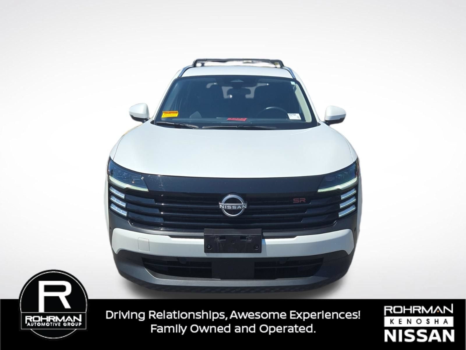 Certified 2025 Nissan Kicks SR FWD image 11