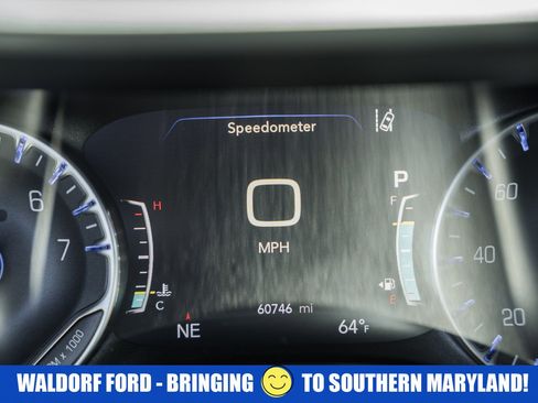 Used 2022 Chrysler Pacifica Touring-L w/ S Appearance Package AWD/4WD image 82