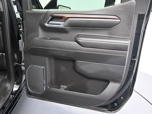 Certified 2024 GMC Sierra 1500 SLT image 33