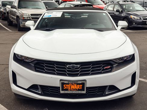 Used 2022 Chevrolet Camaro LT w/ RS Package image 2