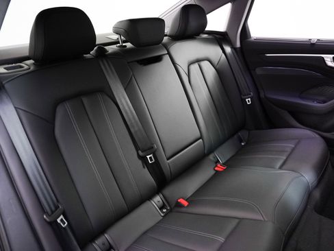 New 2026 Audi A6 Premium Plus image 10