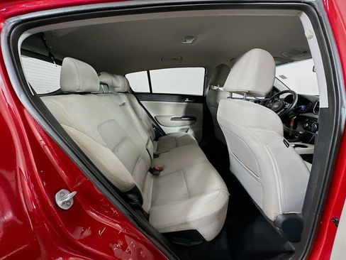 Used 2021 Kia Sportage LX AWD/4WD image 26