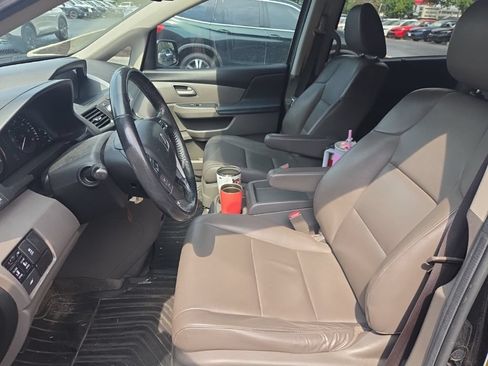 Used 2013 Honda Odyssey EX-L image 10