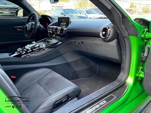 Used 2018 Mercedes-Benz AMG GT R image 14