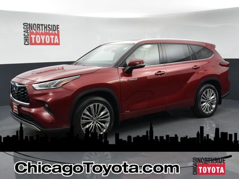 Used 2021 Toyota Highlander Platinum image 1