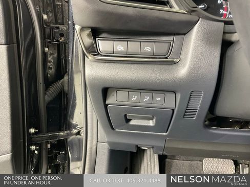 Certified 2025 MAZDA CX-30 AWD 2.5 S w/ Preferred Package image 41