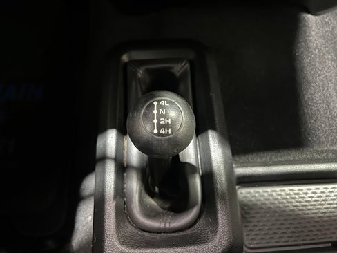 Used 2021 RAM 2500 Tradesman AWD/4WD image 30