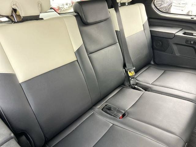 Used 2023 Toyota Sequoia Capstone AWD/4WD image 24