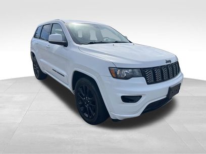 Used 2019 Jeep Grand Cherokee Altitude