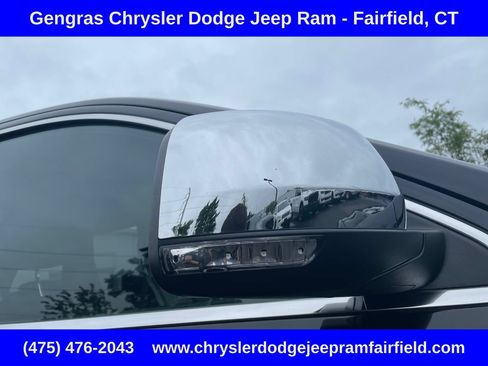Used 2019 Jeep Grand Cherokee Limited AWD/4WD image 9