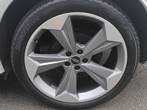 Certified 2025 Audi Q4 e-tron Premium Plus w/ Premium Plus image 11