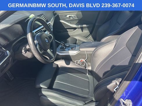 Certified 2022 BMW 330i Sedan w/ M Sport Package image 17