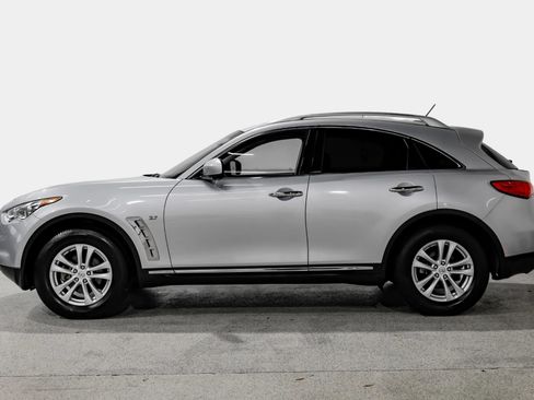 Used 2017 INFINITI QX70 AWD w/ Premium Package image 9