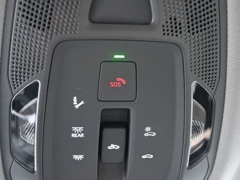 New 2025 Audi Q5 Prestige image 38