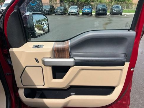 Used 2016 Ford F150 Lariat AWD/4WD image 10