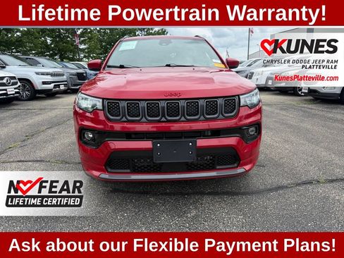 Used 2023 Jeep Compass Limited AWD/4WD image 4