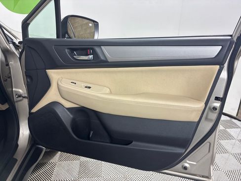 Used 2016 Subaru Outback 2.5i Premium image 33