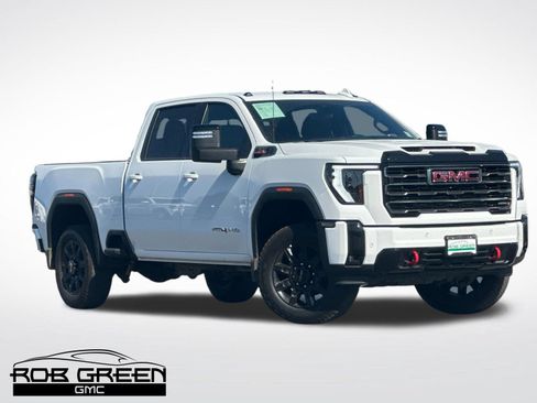 Used 2025 GMC Sierra 2500 AT4 w/ Technology Package AWD/4WD image 1