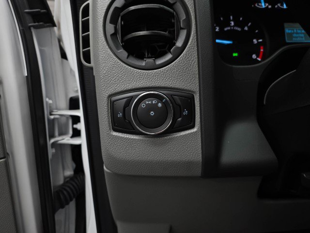Used 2023 Ford E-450 and Econoline 450 Super Duty w/ Power Windows & Locks Group RWD image 26