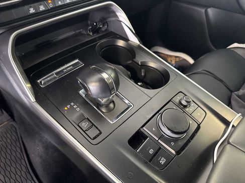 Used 2024 MAZDA CX-90 3.3 Turbo w/ Select Package AWD/4WD image 8