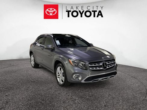 Used 2018 Mercedes-Benz GLA 250 image 11