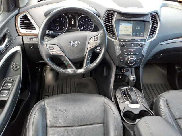 Used 2017 Hyundai Santa Fe Sport FWD image 13
