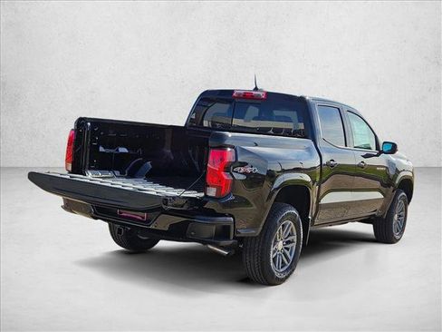 New 2026 Chevrolet Colorado LT w/ Advanced Trailering Package AWD/4WD image 2