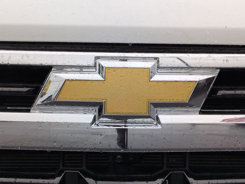 Certified 2025 Chevrolet Silverado 1500 LT w/ Safety Package image 28