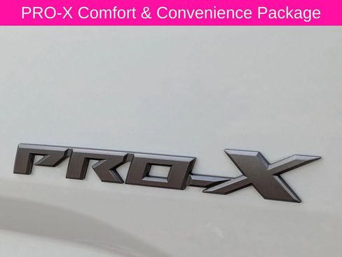 Used 2022 Nissan Frontier Pro-X image 9