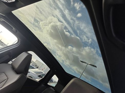 New 2026 BMW X3 xDrive30 w/ Premium Package image 10