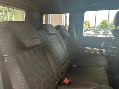 Used 2027 Mercedes-Benz G 63 AMG 4MATIC image 46