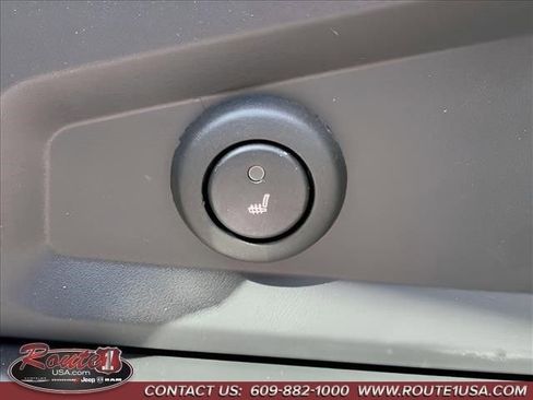 Used 2024 RAM ProMaster 3500 w/ Delivery Van Package FWD image 14