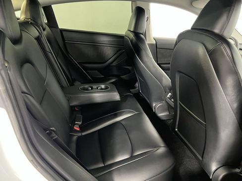 Used 2023 Tesla Model 3 Performance image 30