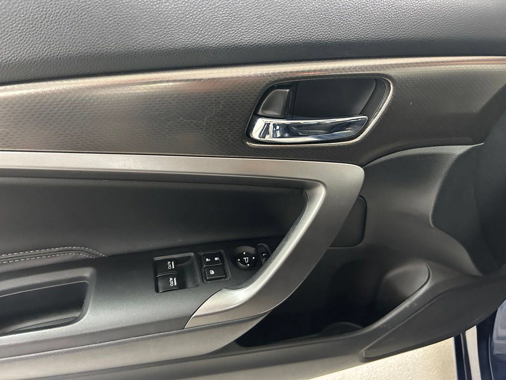 Used 2016 Honda Accord EX image 15
