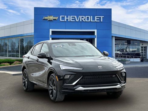 Certified 2025 Buick Envista Sport Touring w/ Experience Buick Package image 6