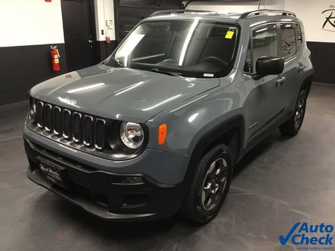 Used 2017 Jeep Renegade Sport w/ Power & Air Group AWD/4WD image 6