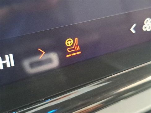 Certified 2025 Ford Expedition Active image 17