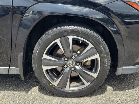 Used 2024 Lexus UX 250h FWD w/ Premium Package image 6